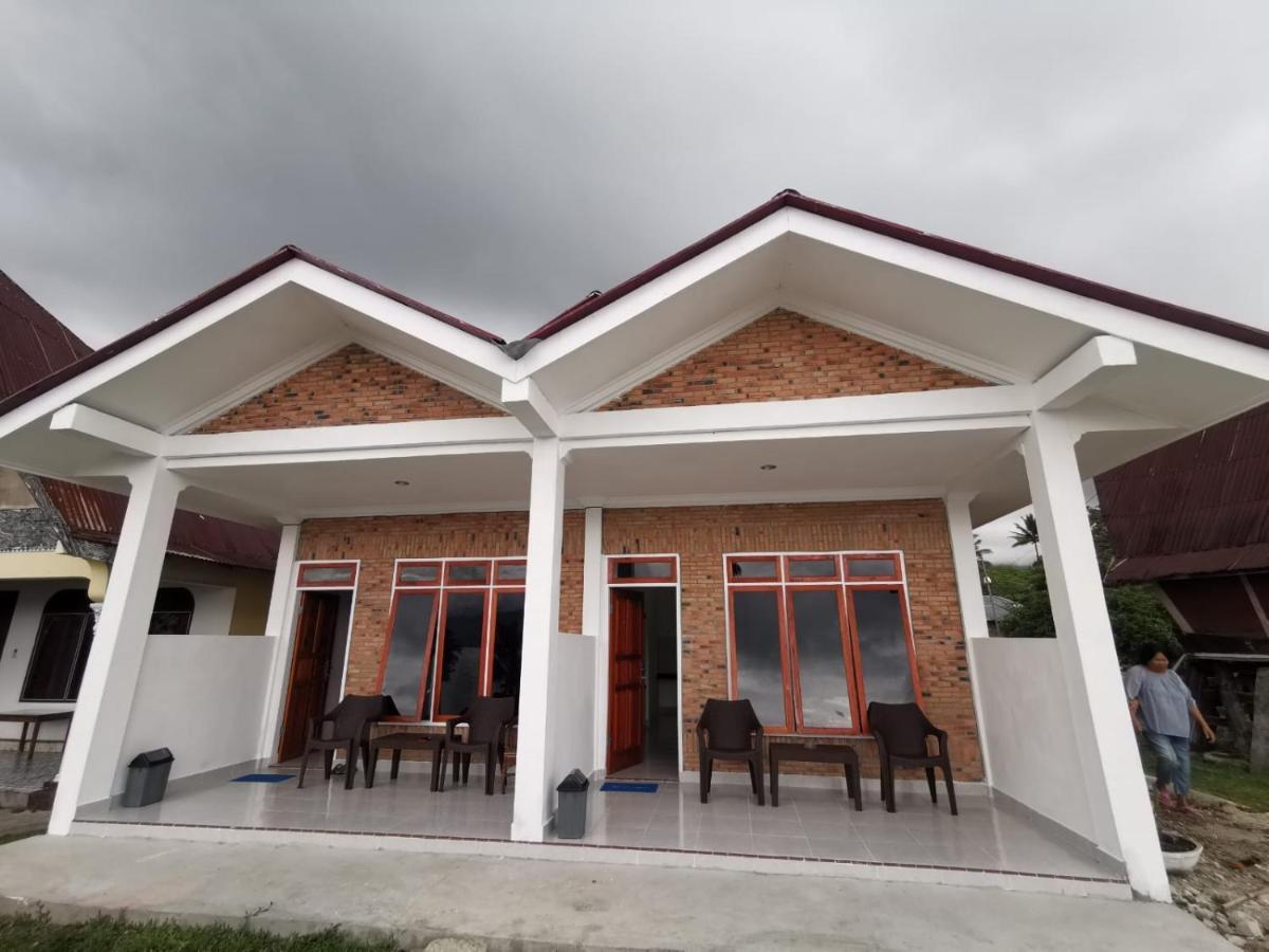 Hisar Guest House Tuk Tuk Ngoại thất bức ảnh